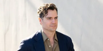 El patrimonio neto de Henry Cavill