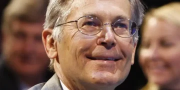 El patrimonio neto de Jim Walton