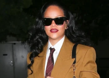 El patrimonio neto de Rihanna